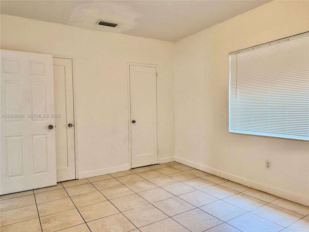 2410 NW 34th St, Unit 2, Miami, FL 33142 Photo