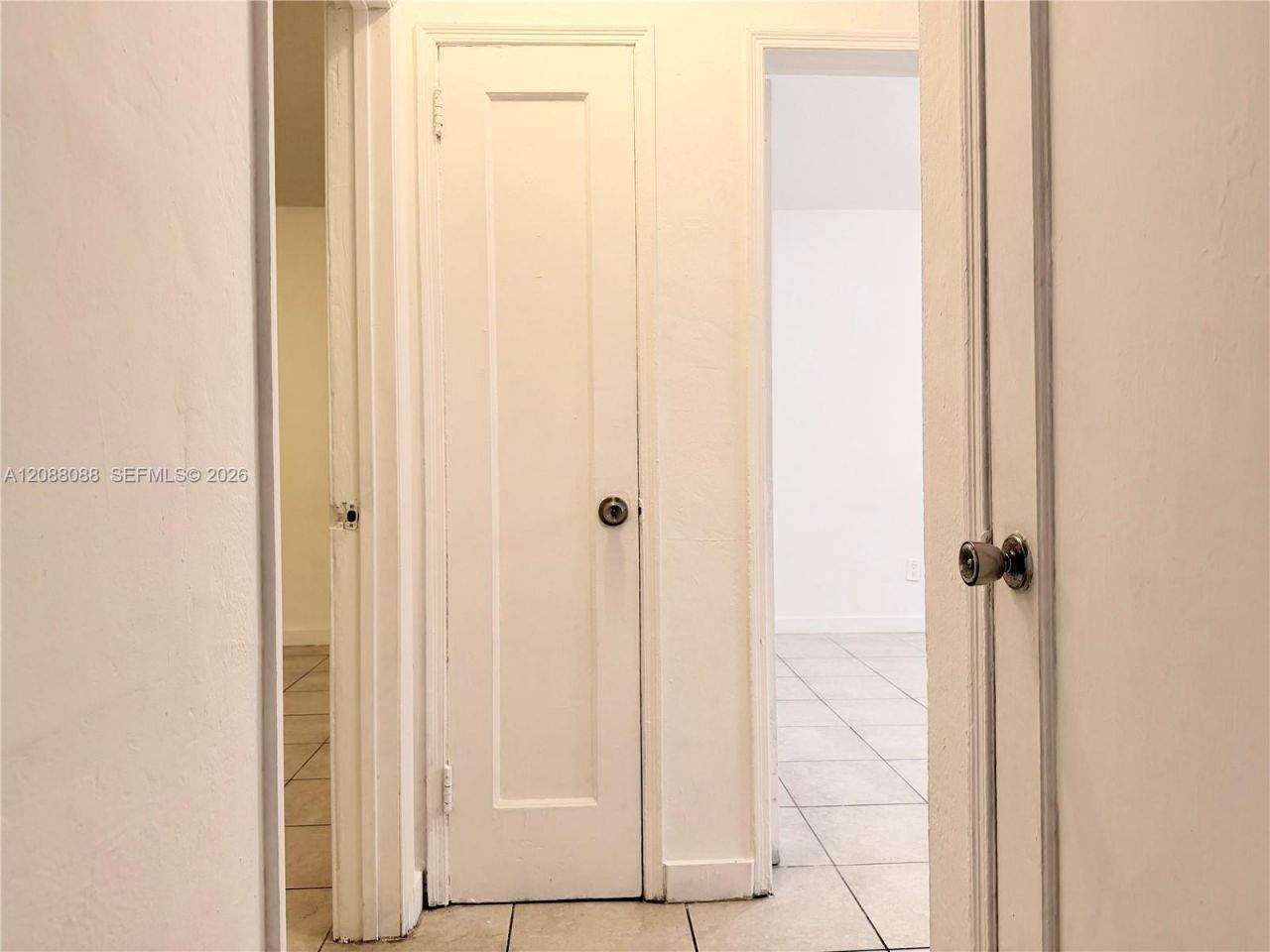 2410 NW 34th St, Unit 2, Miami, FL 33142 Photo