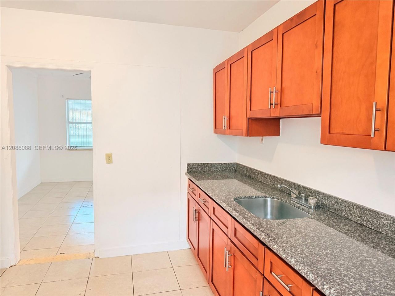 2410 NW 34th St, Unit 2, Miami, FL 33142 Photo