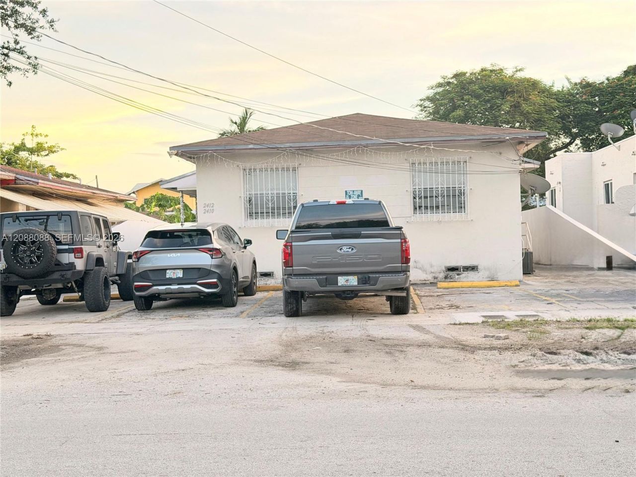 2410 NW 34th St, Unit 2, Miami, FL 33142 Photo