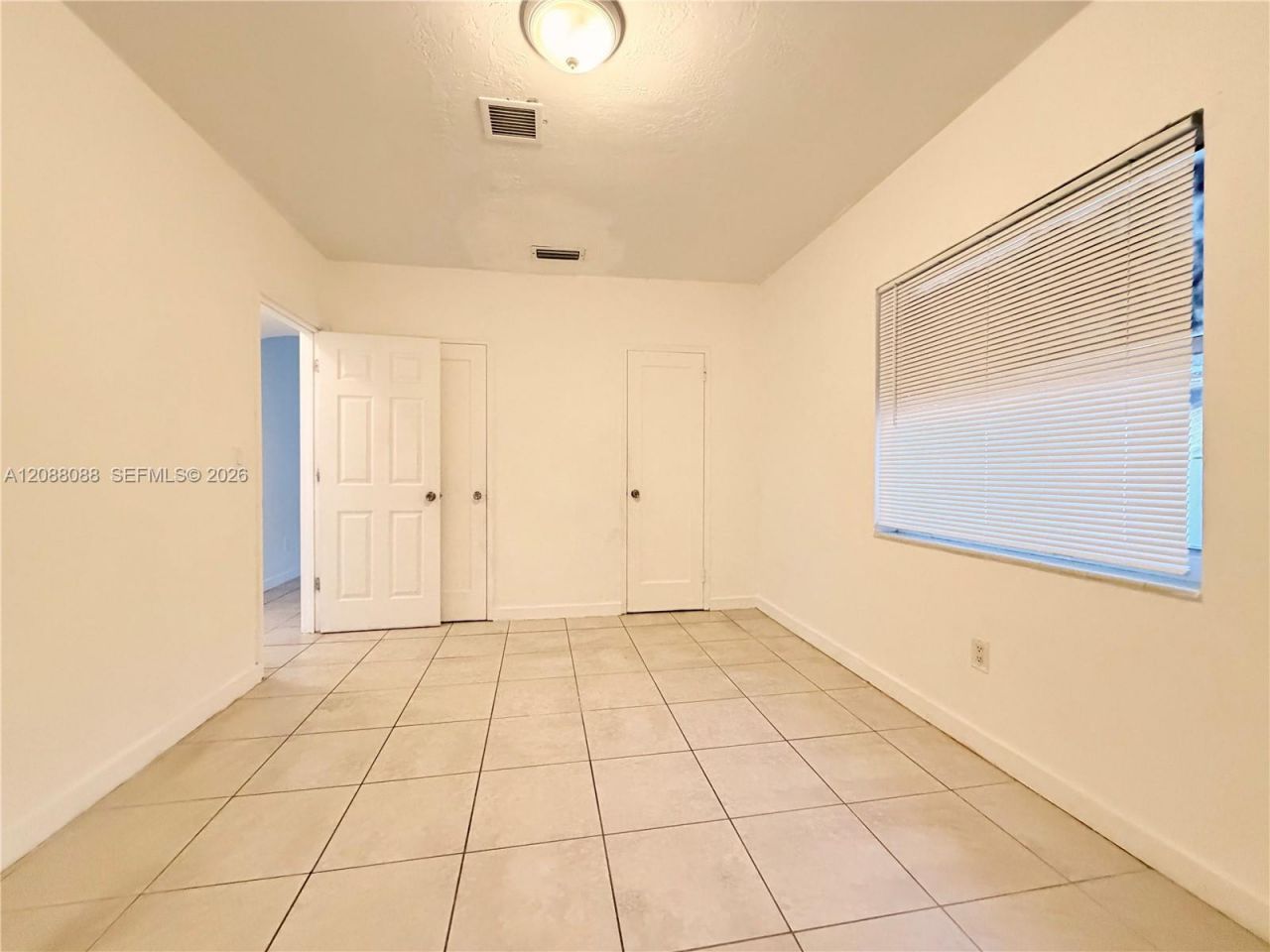 2410 NW 34th St, Unit 2, Miami, FL 33142 Photo