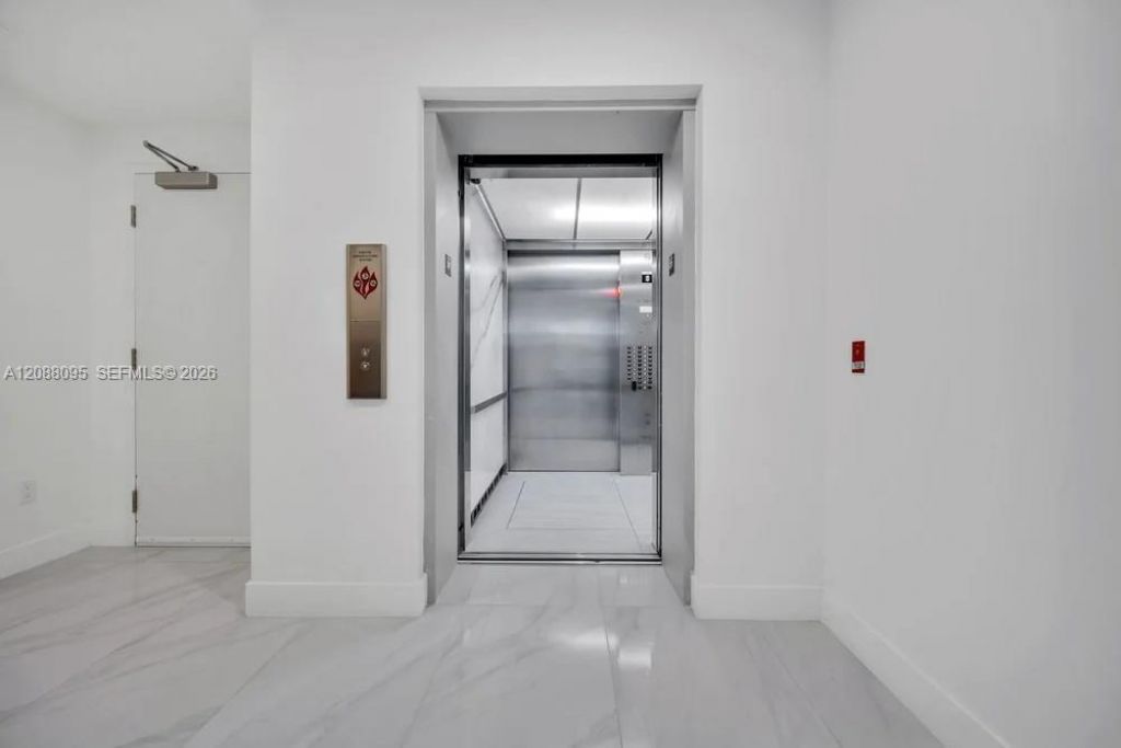 17550 Collins Ave, Unit 1003, Sunny Isles Beach, FL 33160 Photo