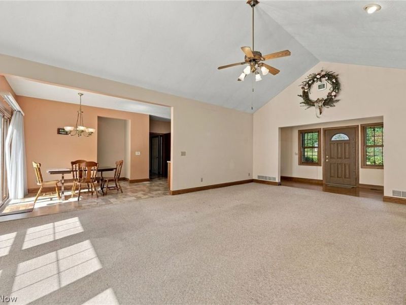 11735 Tall Pines Drive, Chardon, OH 44024 Photo 10
