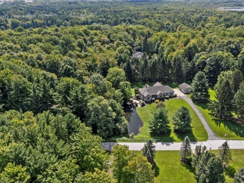 11735 Tall Pines Drive, Chardon, OH 44024 Photo 44