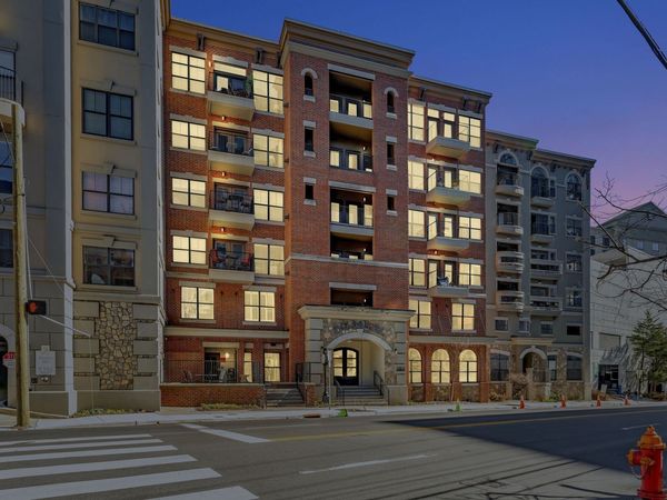 1803 Broadway, Unit 127, Nashville, TN 37203