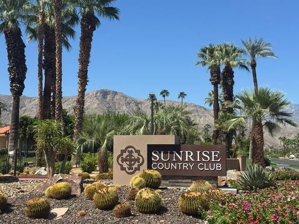 79 La Ronda Drive, Rancho Mirage, CA 92270