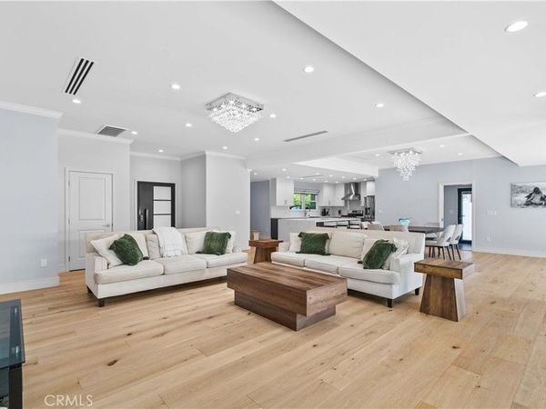 11568 Newcastle, Granada Hills, CA 91344
