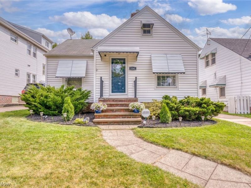 3261 Berea Road, Cleveland, OH 44111 Photo 1