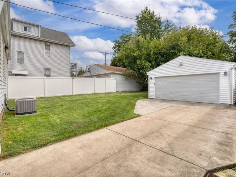 3261 Berea Road, Cleveland, OH 44111 Photo 33