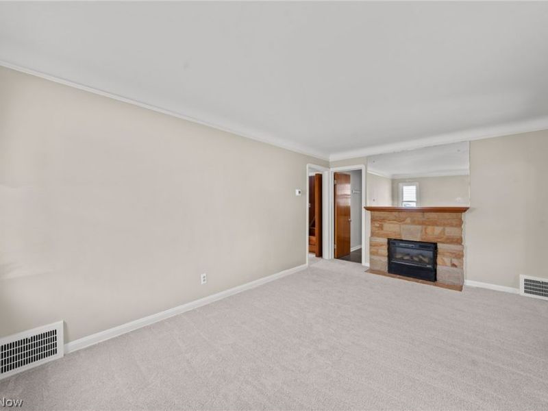 3261 Berea Road, Cleveland, OH 44111 Photo 8