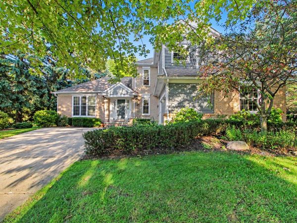 24526 Picara Drive, Novi, MI 48374