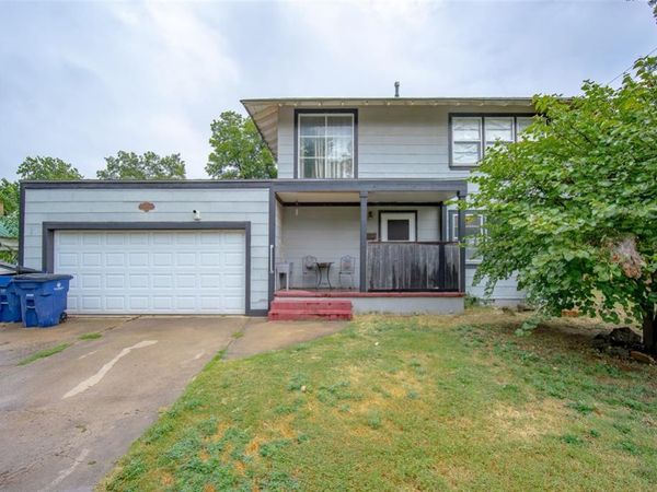 205 SW 6th Street, Lindsay, OK 73052
