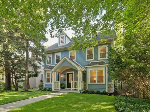 2412 Noyes Street, Evanston, IL 60201