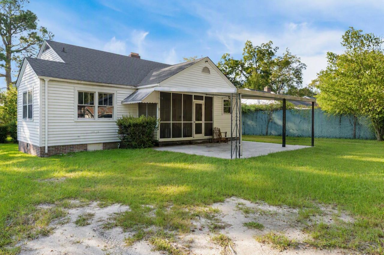 1136 Saint Matthews Road Photo 14