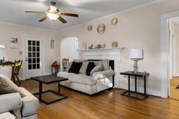 1136 Saint Matthews Road photo 4