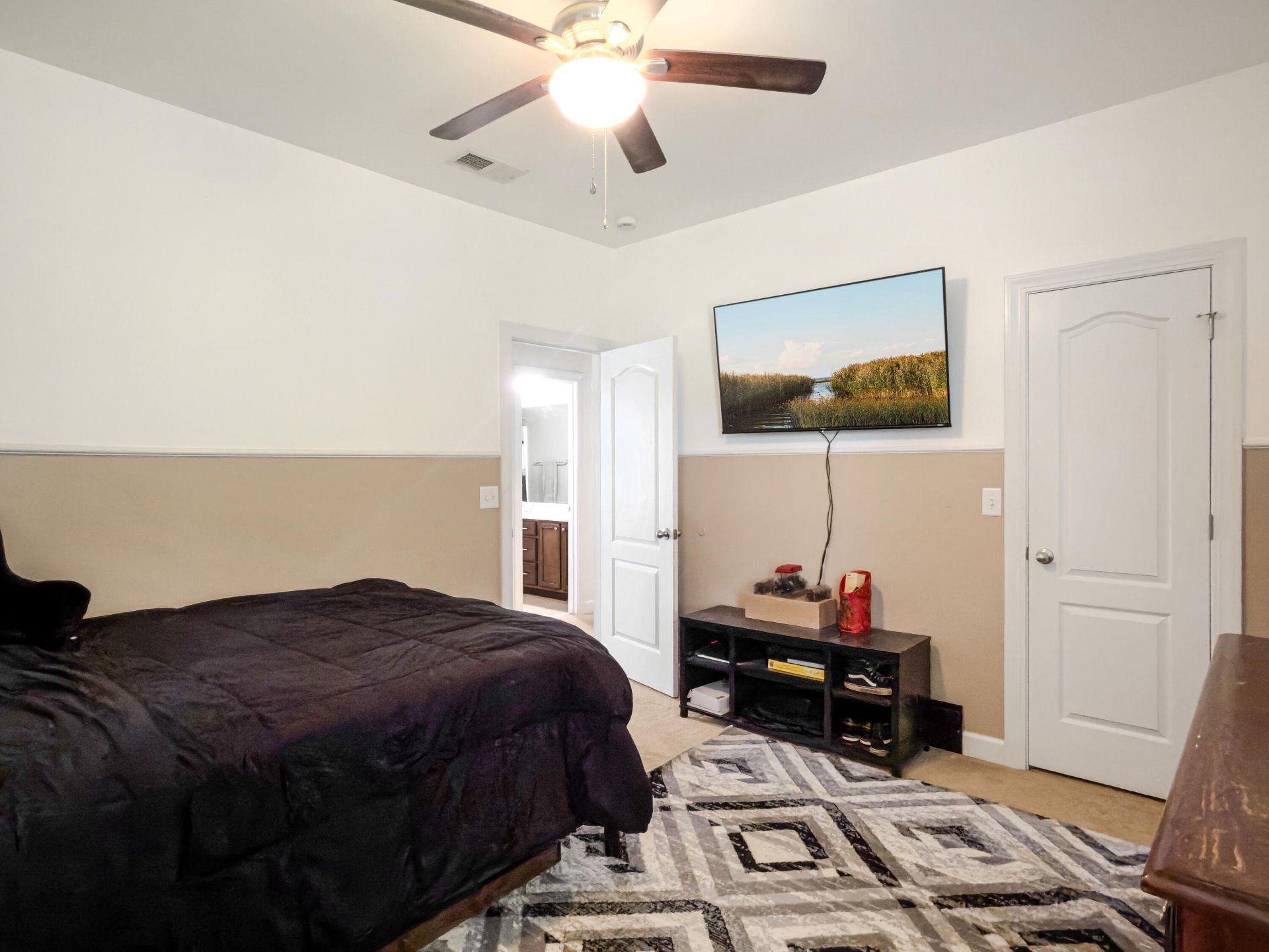 224 Devonshire Drive Photo 27