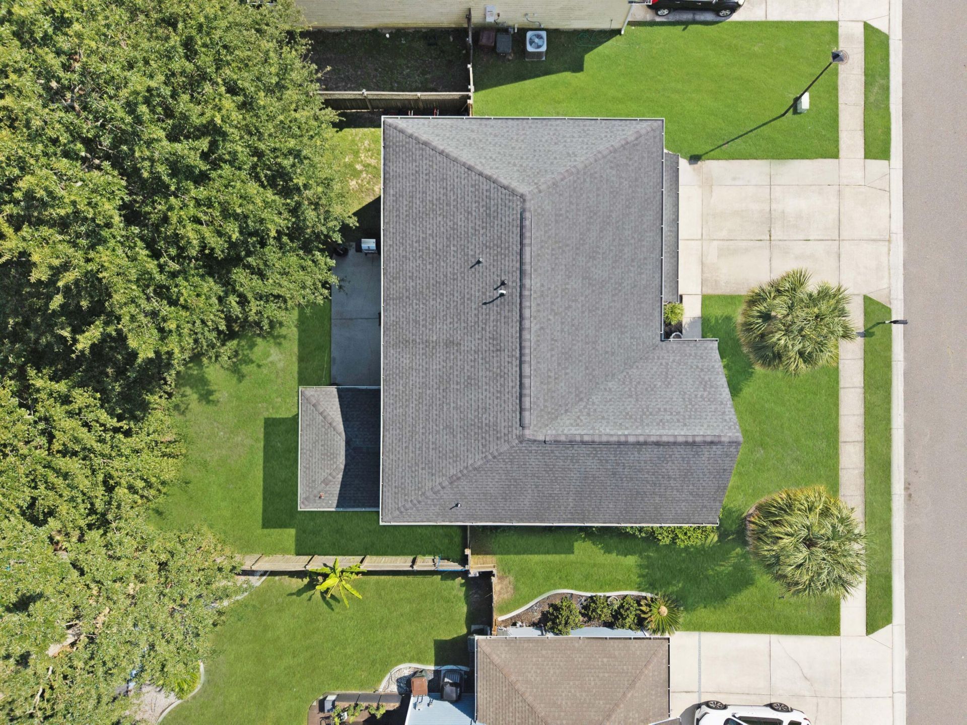 224 Devonshire Drive Photo 4