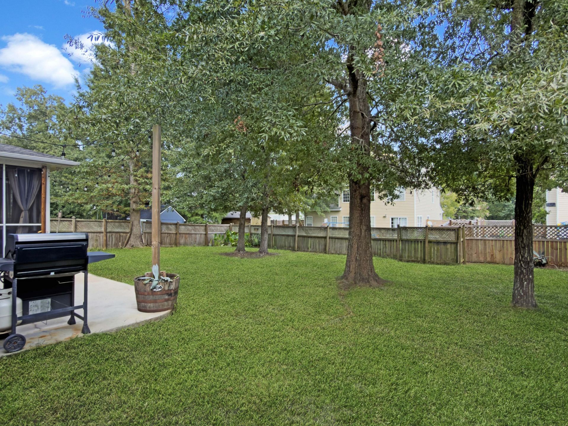 224 Devonshire Drive Photo 5