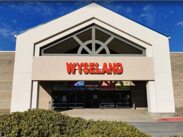 1550 SOUTHLAKE PKWY, Morrow, GA 30260