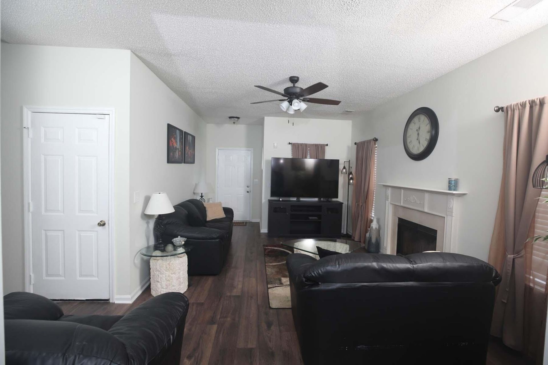 111 W Hartwick Lane Photo 6