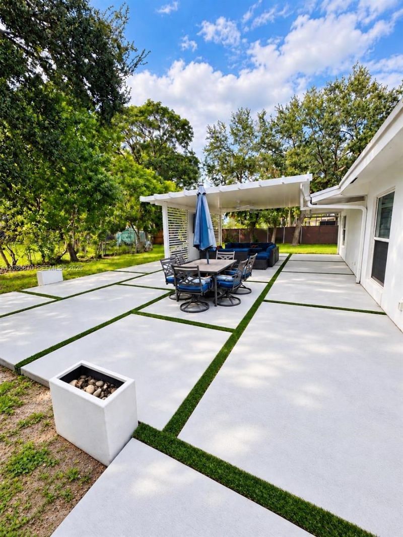 695 SW 65th Ave, Margate, FL 33068 Photo