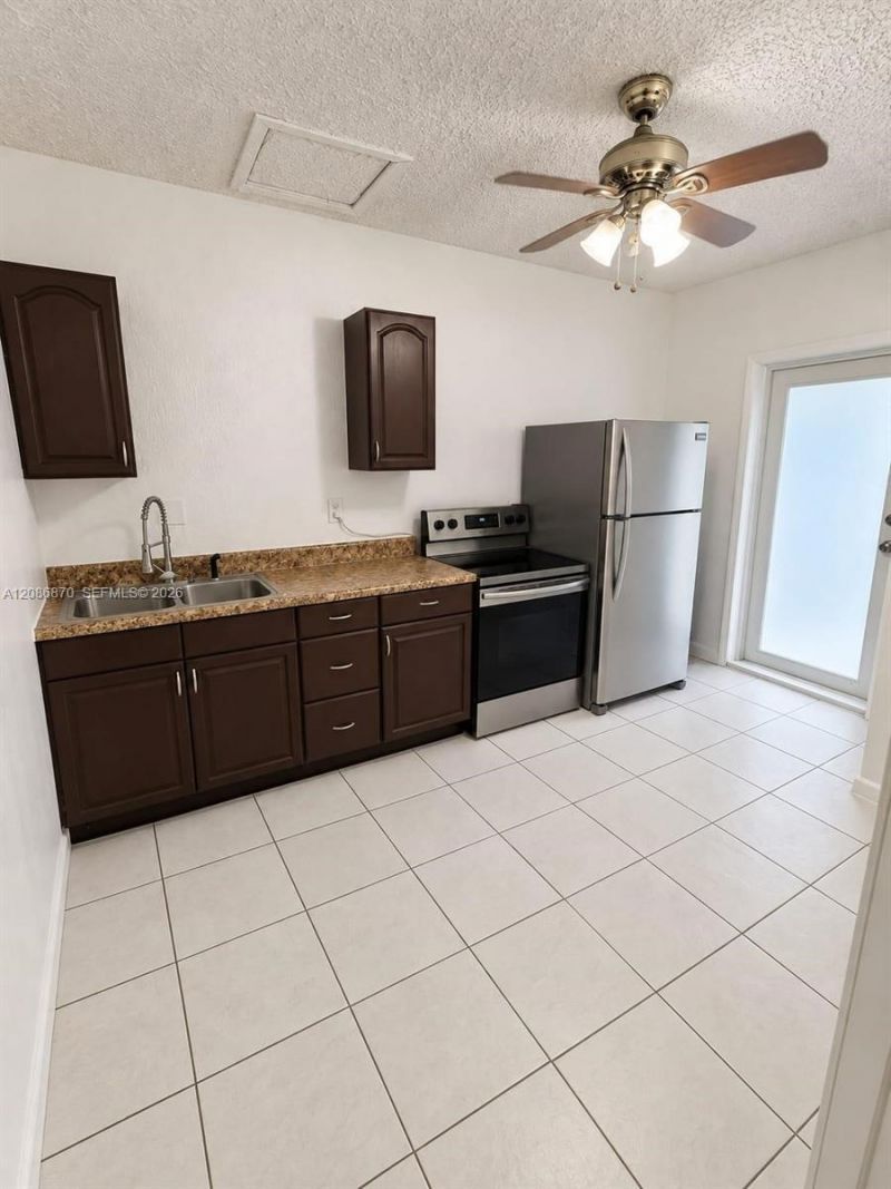 695 SW 65th Ave, Margate, FL 33068 Photo
