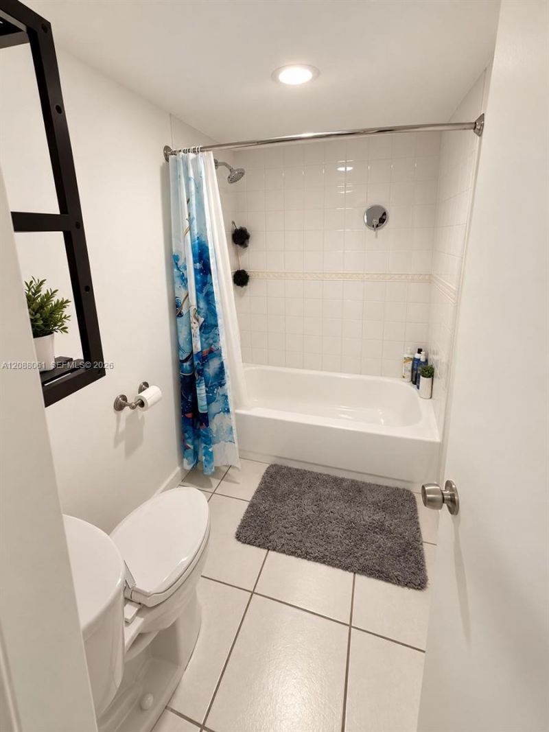 10625 SW 112th Ave, Unit 111, Miami, FL 33176 Photo