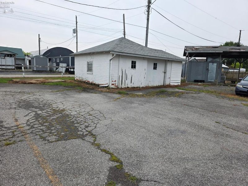 503 N Main Street, Attica, OH 44807 Photo 6