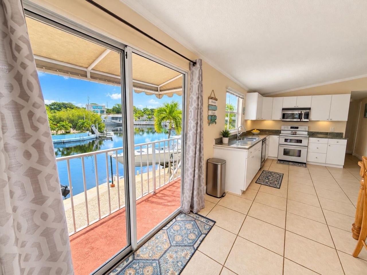 932 Tropical Lane, Key Largo, FL 33037 Photo