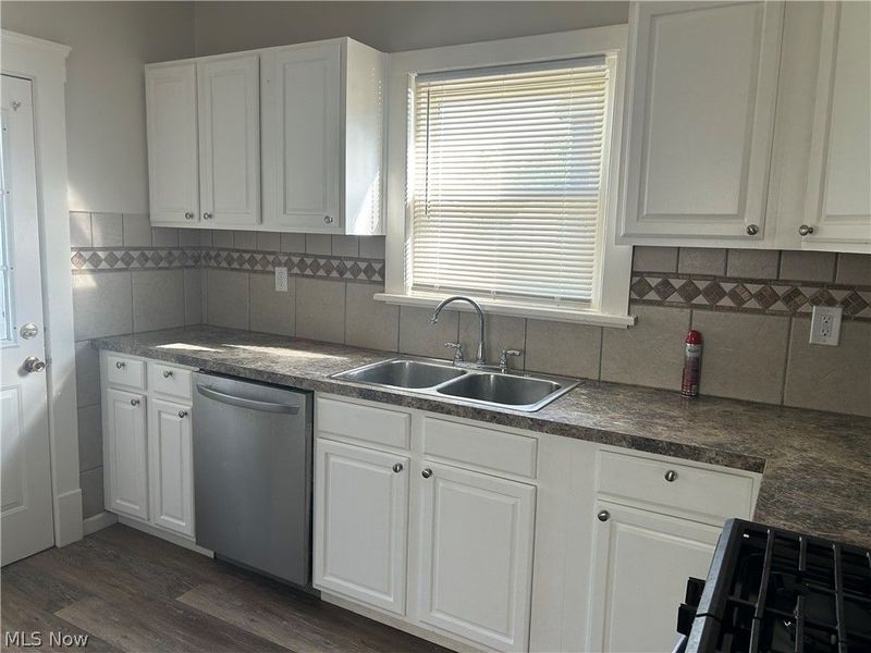 3961 E 53rd Street, Newburgh Heights, OH 44105 Photo 2