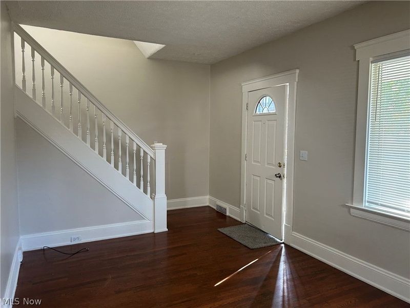 3961 E 53rd Street, Newburgh Heights, OH 44105 Photo 5