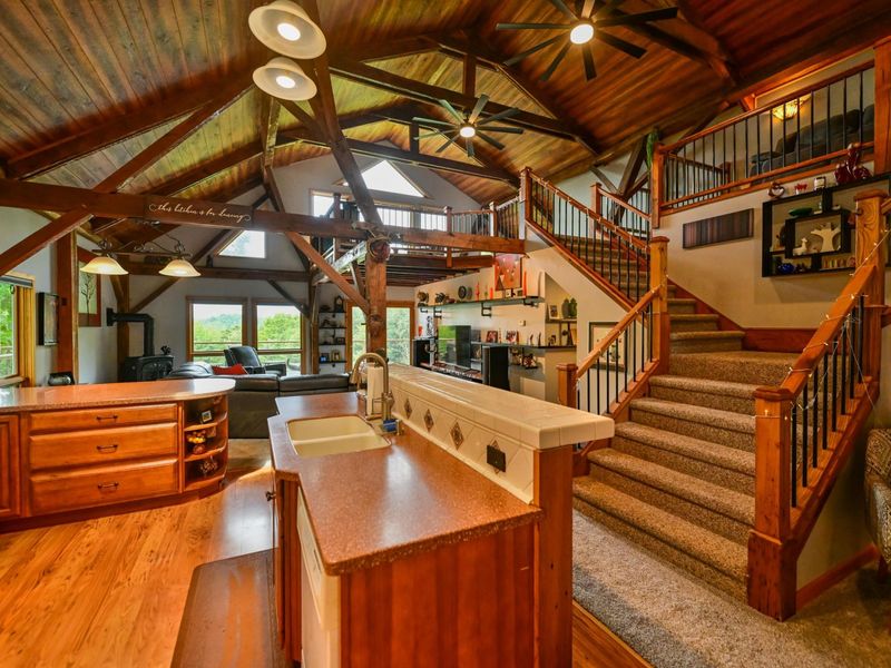 10980 Twist Tail Road , Millfield, OH 45761 Photo 6