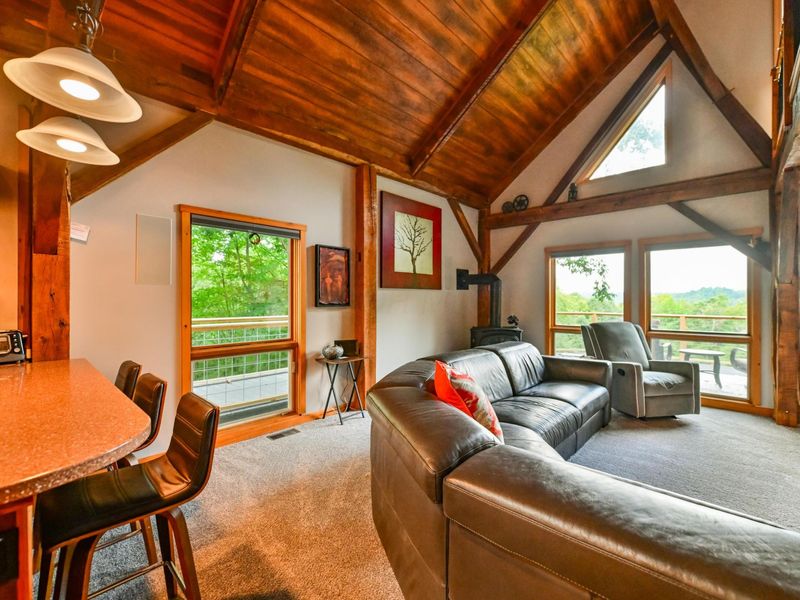 10980 Twist Tail Road , Millfield, OH 45761 Photo 8