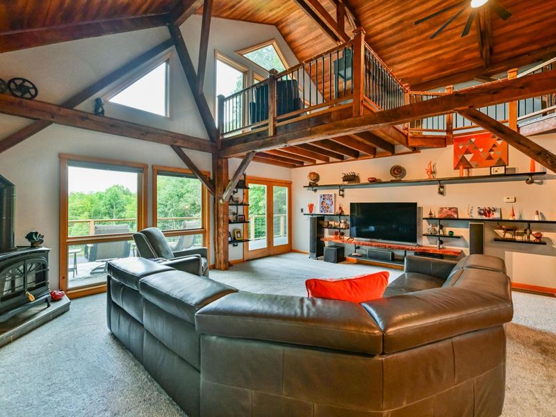 10980 Twist Tail Road , Millfield, OH 45761 Photo 9