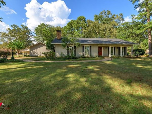 1014 Janice Drive, Springhill, LA 71075