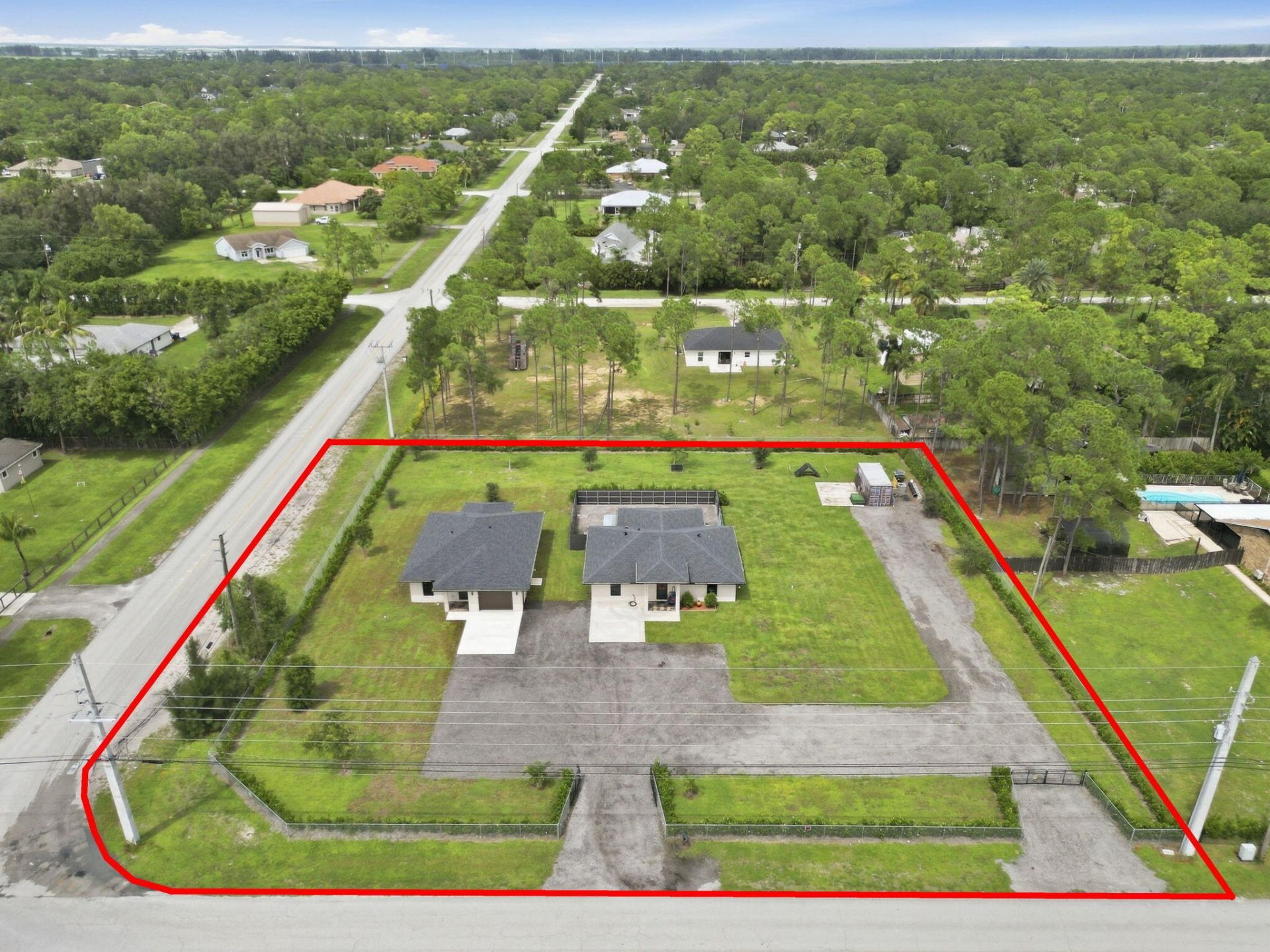 18477 Sycamore Drive W, The Acreage, FL 33470 Photo