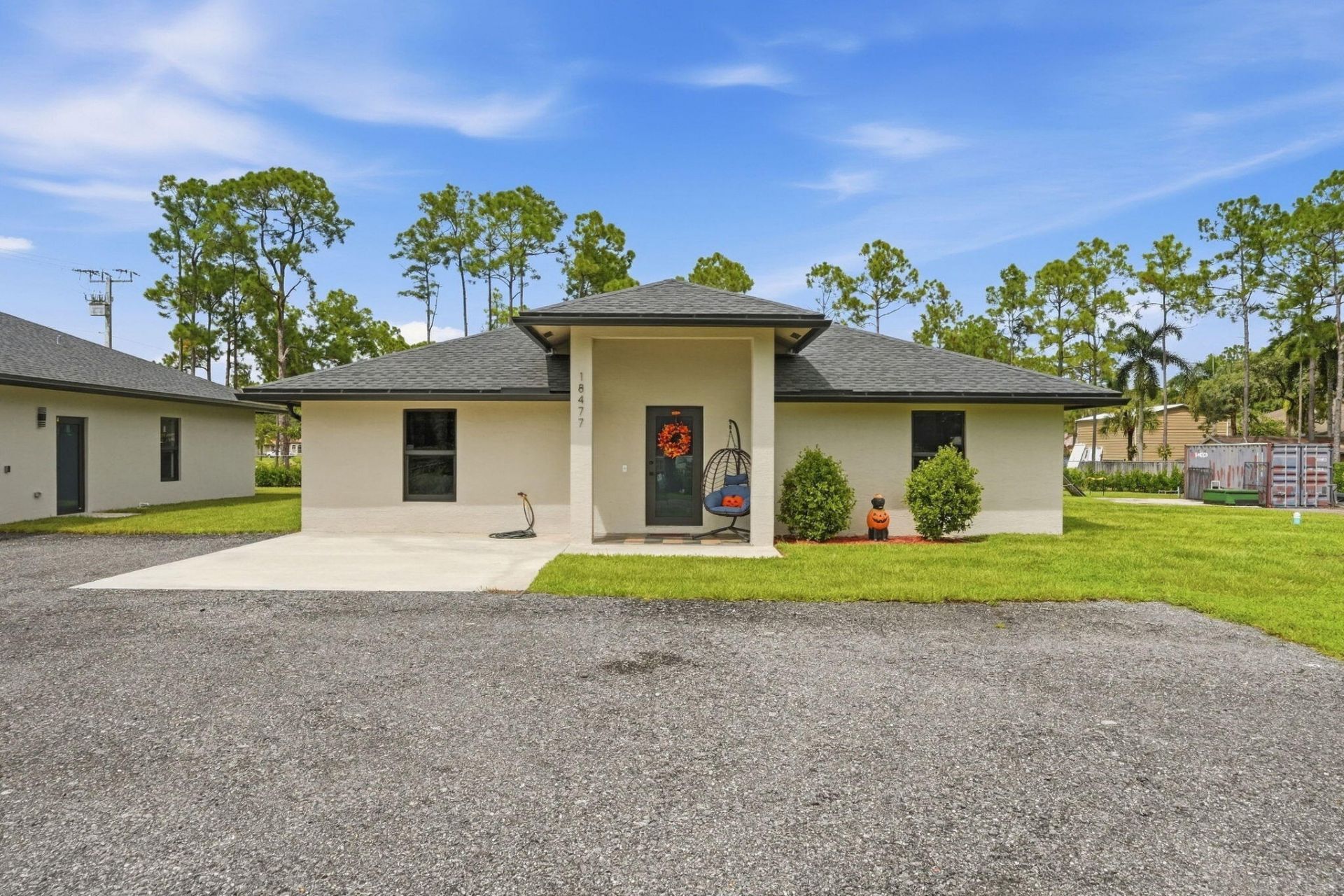 18477 Sycamore Drive W, The Acreage, FL 33470 Photo