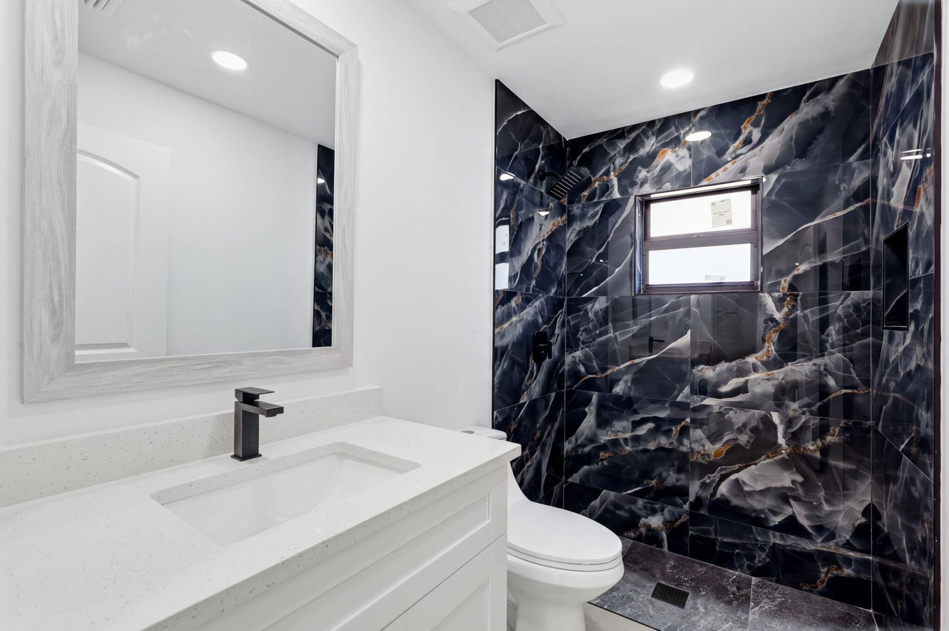18477 Sycamore Drive W, The Acreage, FL 33470 Photo