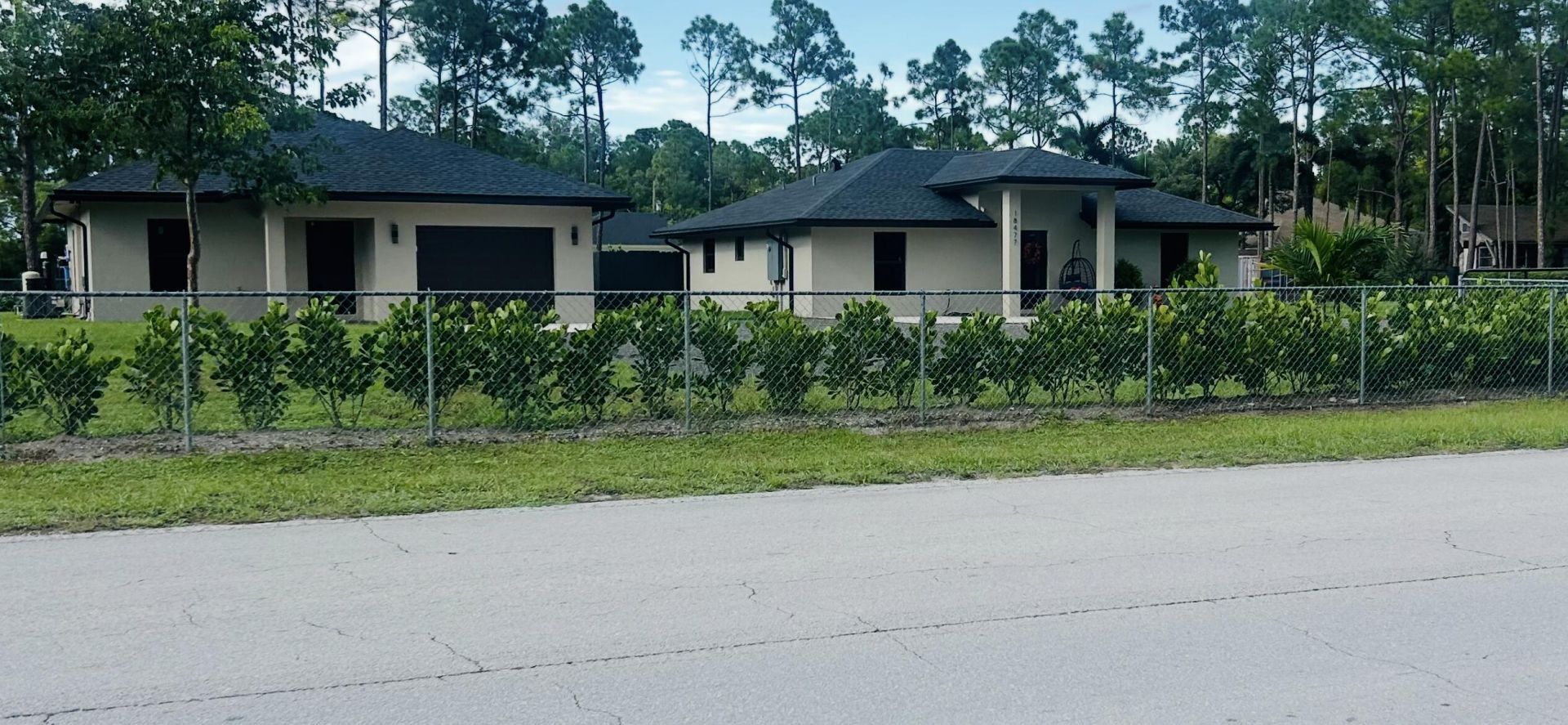 18477 Sycamore Drive W, The Acreage, FL 33470 Photo