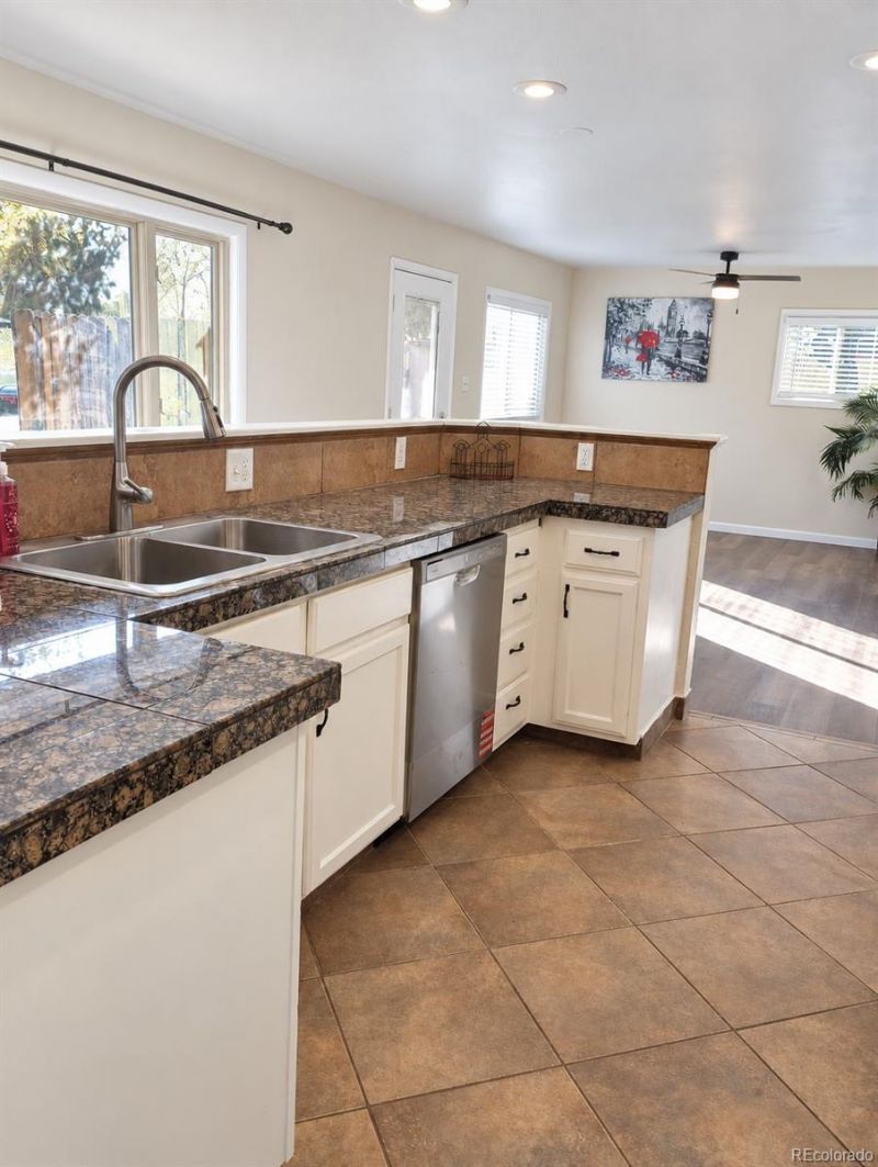 111 Crystal Park Road, Manitou Springs, CO 80829 Main Photo