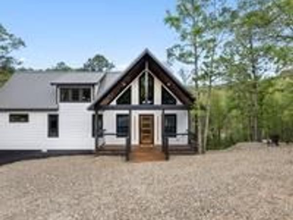 245 Western Maple Trail, Broken Bow, OK 74728