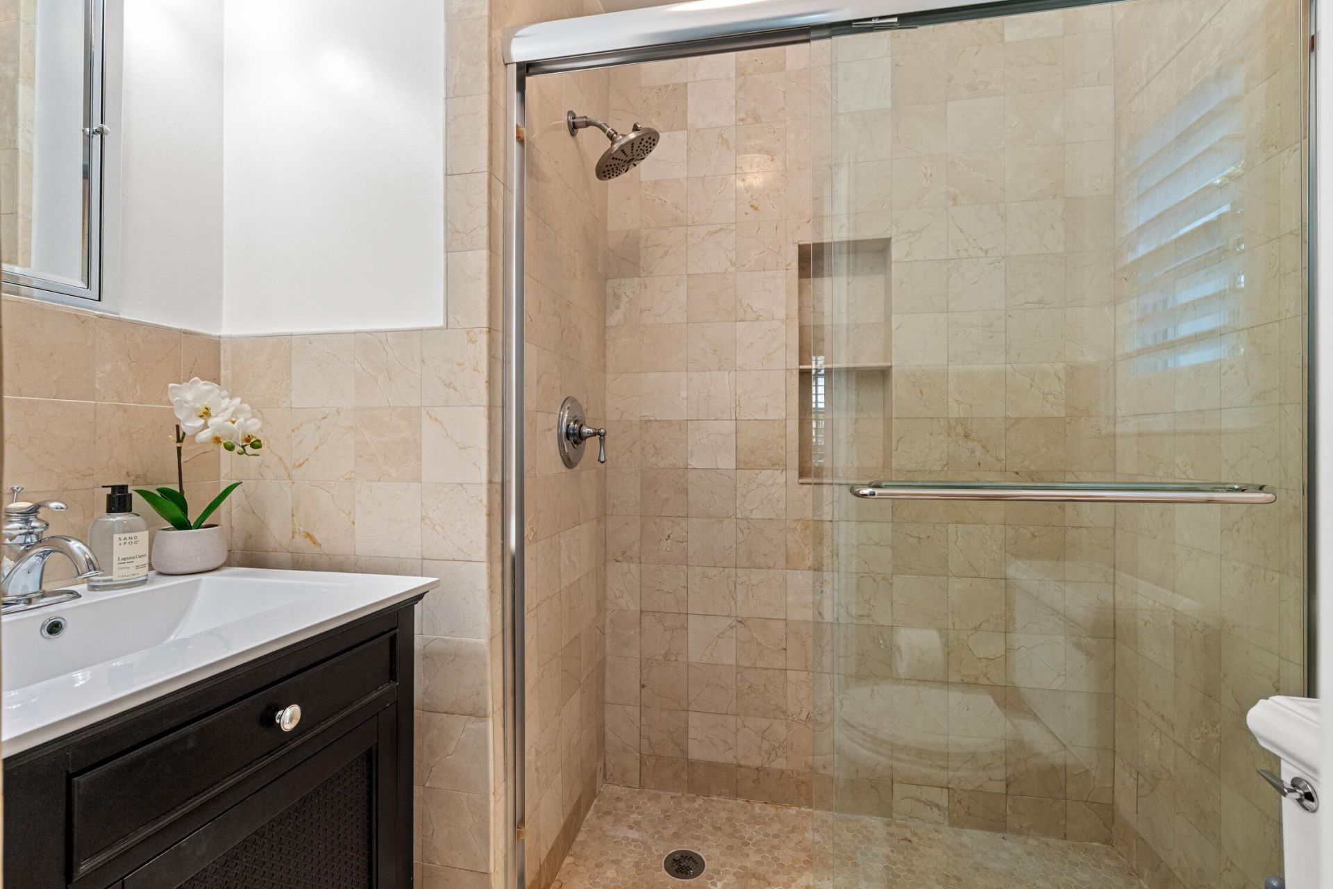 104 NE 17th Avenue, Fort Lauderdale, FL 33301 Photo