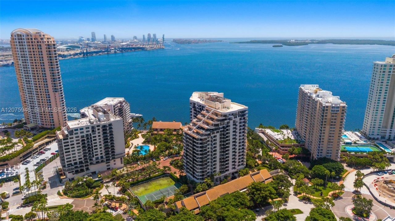 520 Brickell Key Dr, Unit A1902, Miami, FL 33131 Photo