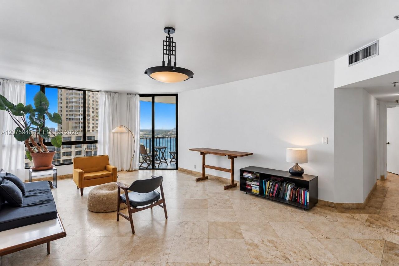 520 Brickell Key Dr, Unit A1902, Miami, FL 33131 Photo