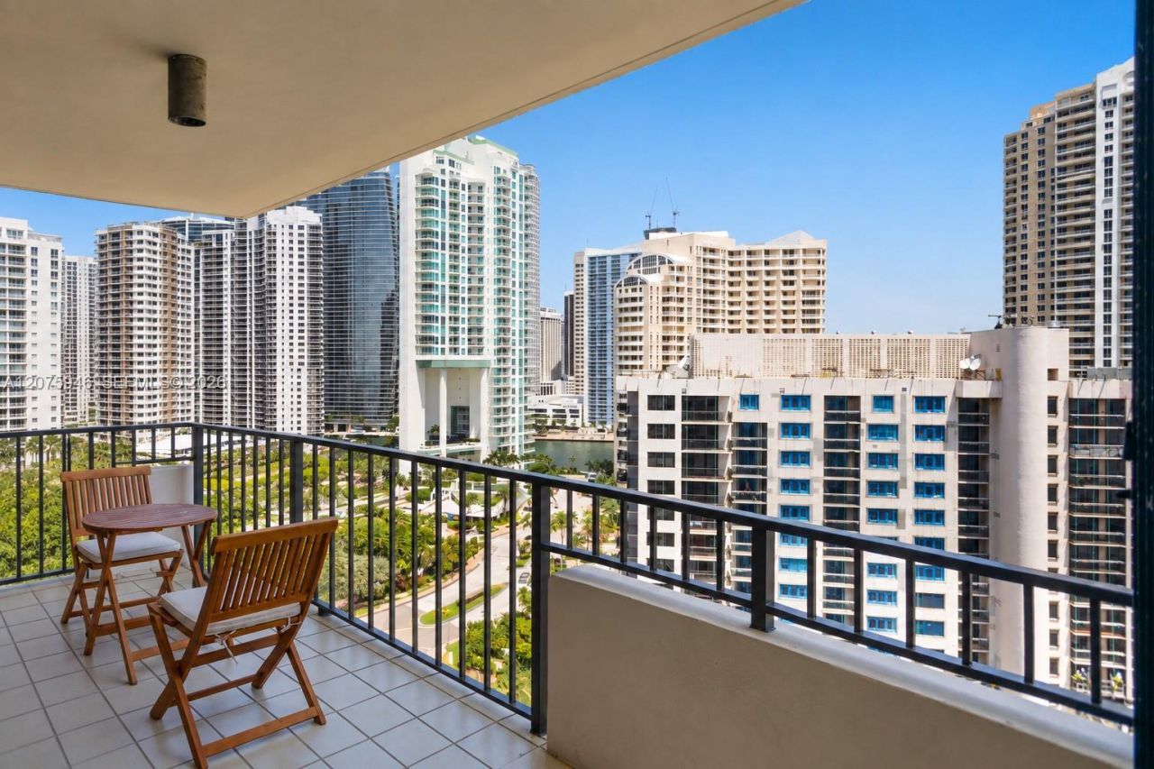 520 Brickell Key Dr, Unit A1902, Miami, FL 33131 Photo