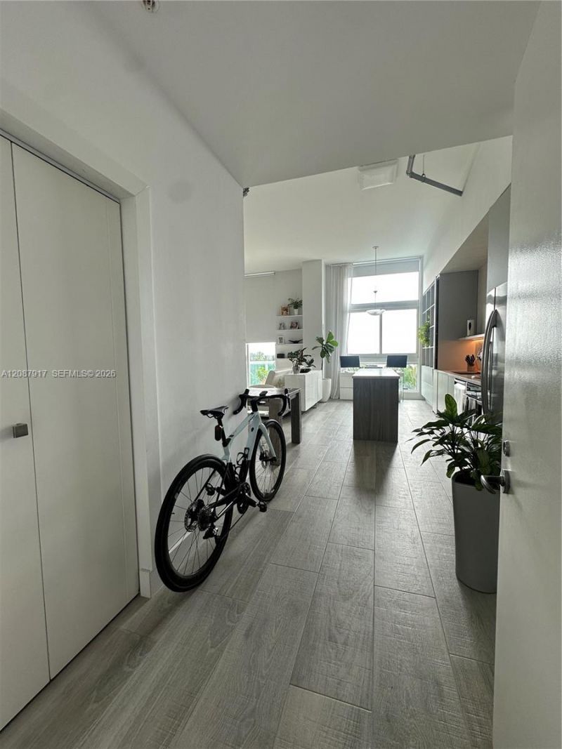 Please Call For Address, Unit 402, Miami, FL 33132 Photo