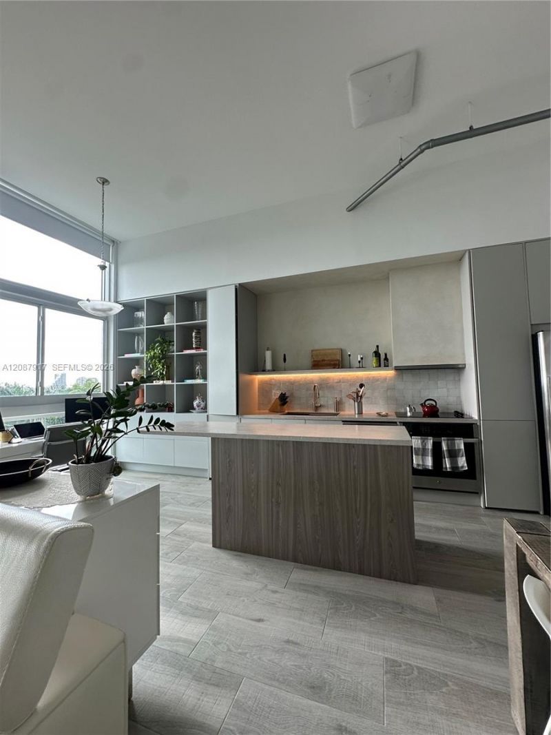 Please Call For Address, Unit 402, Miami, FL 33132 Photo