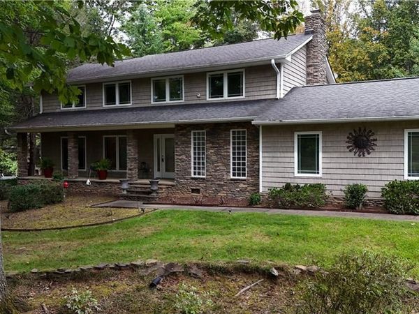 619 Cross Creek Drive , Mount Airy, NC 27030