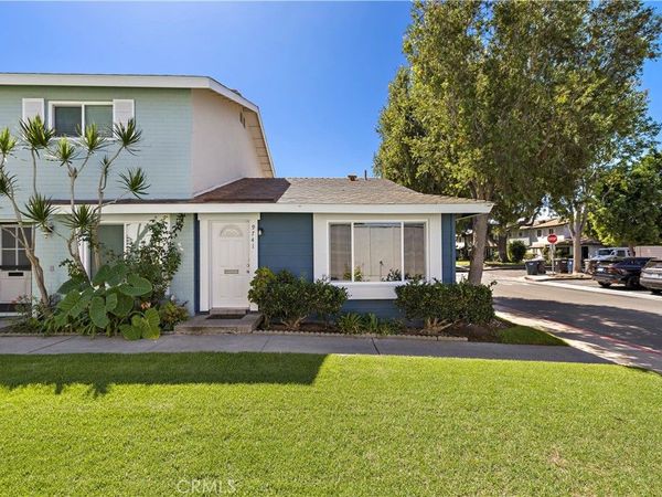 9741 Cornwall Drive, Huntington Beach, CA 92646