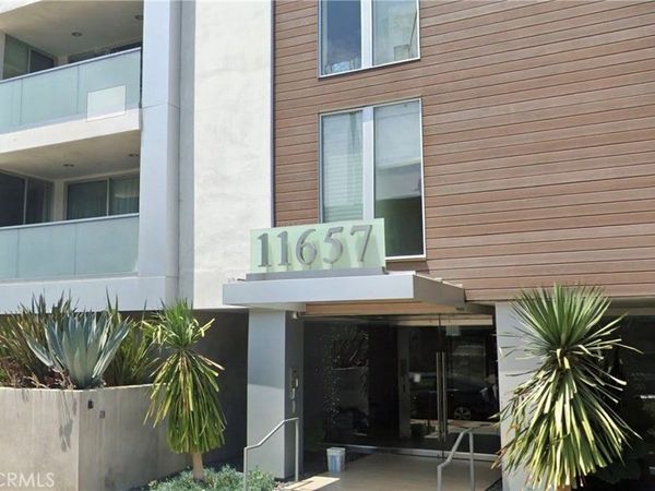 11657 Chenault, Unit 305, Los Angeles, CA 90049
